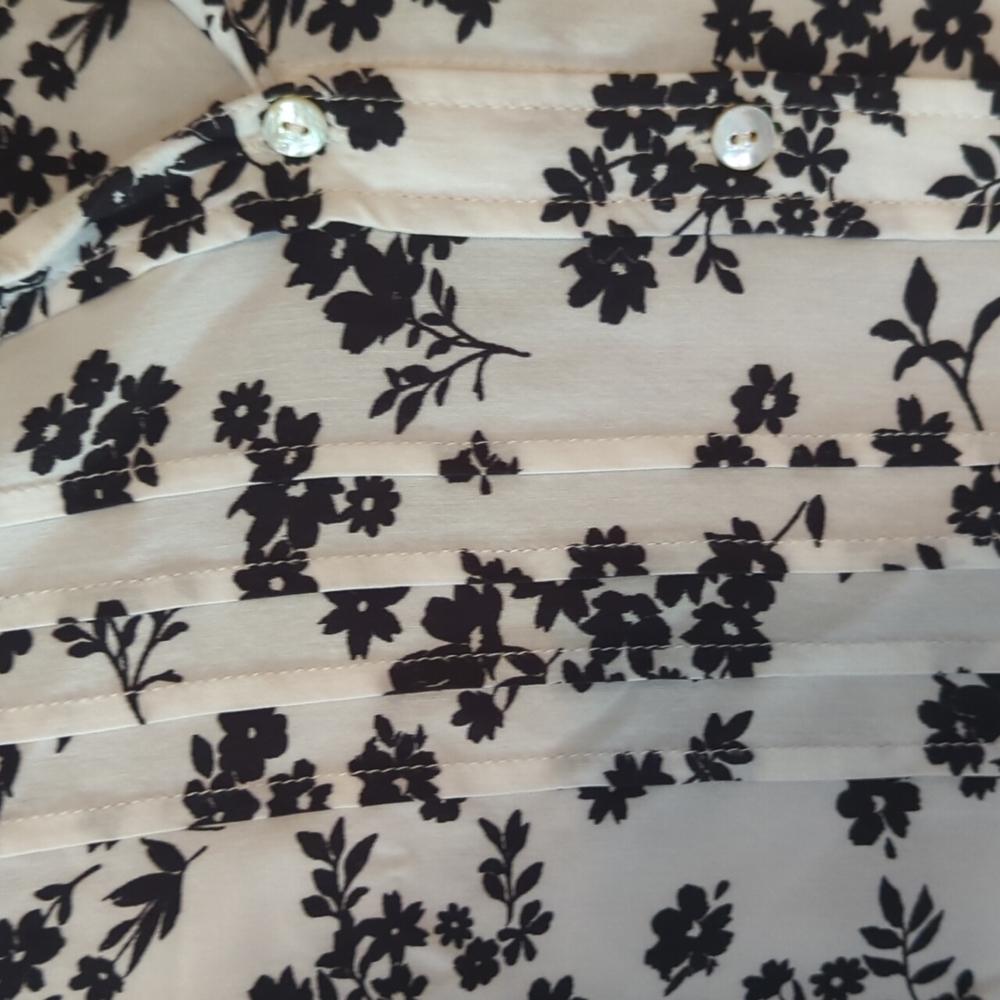 Flowy blouse - Picture 2 of 7